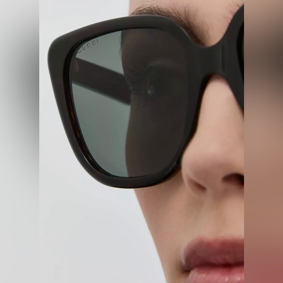 GUCCI GG1169S 003 cat eye sunglass in shiny dark havana frame with green lenses. - Picture 4 of 17